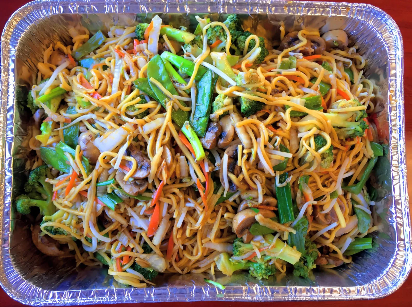 Noodle tray with vegetables from Asian Family’s No.1
