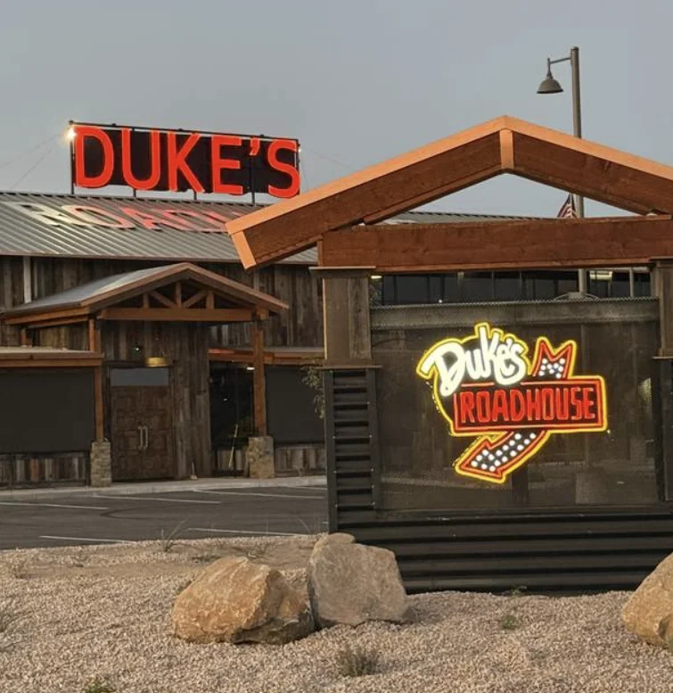 Duke's Roadhouse, photo 1
